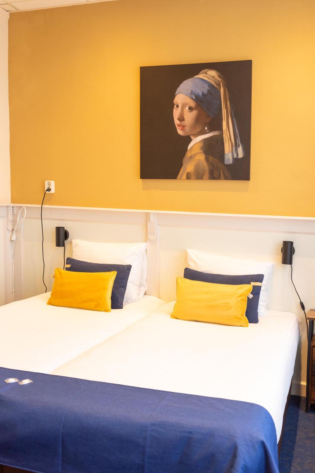 Hotel De Gulden Leeuw Workum Bagian luar foto