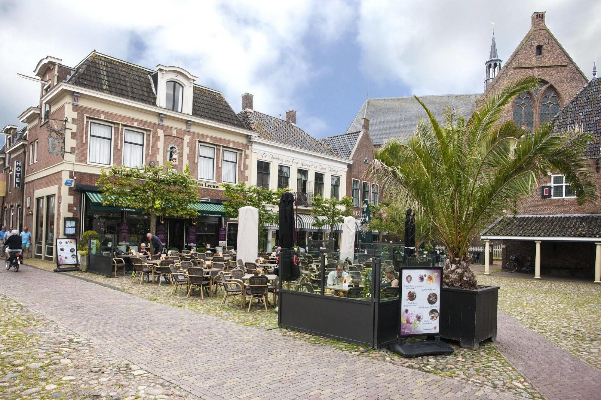 Hotel De Gulden Leeuw Workum Bagian luar foto